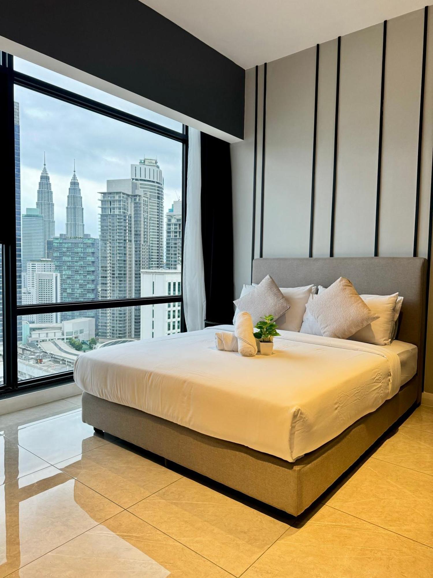 쿠알라룸푸르 Axon Infinity Pool Kl 아파트 외부 사진