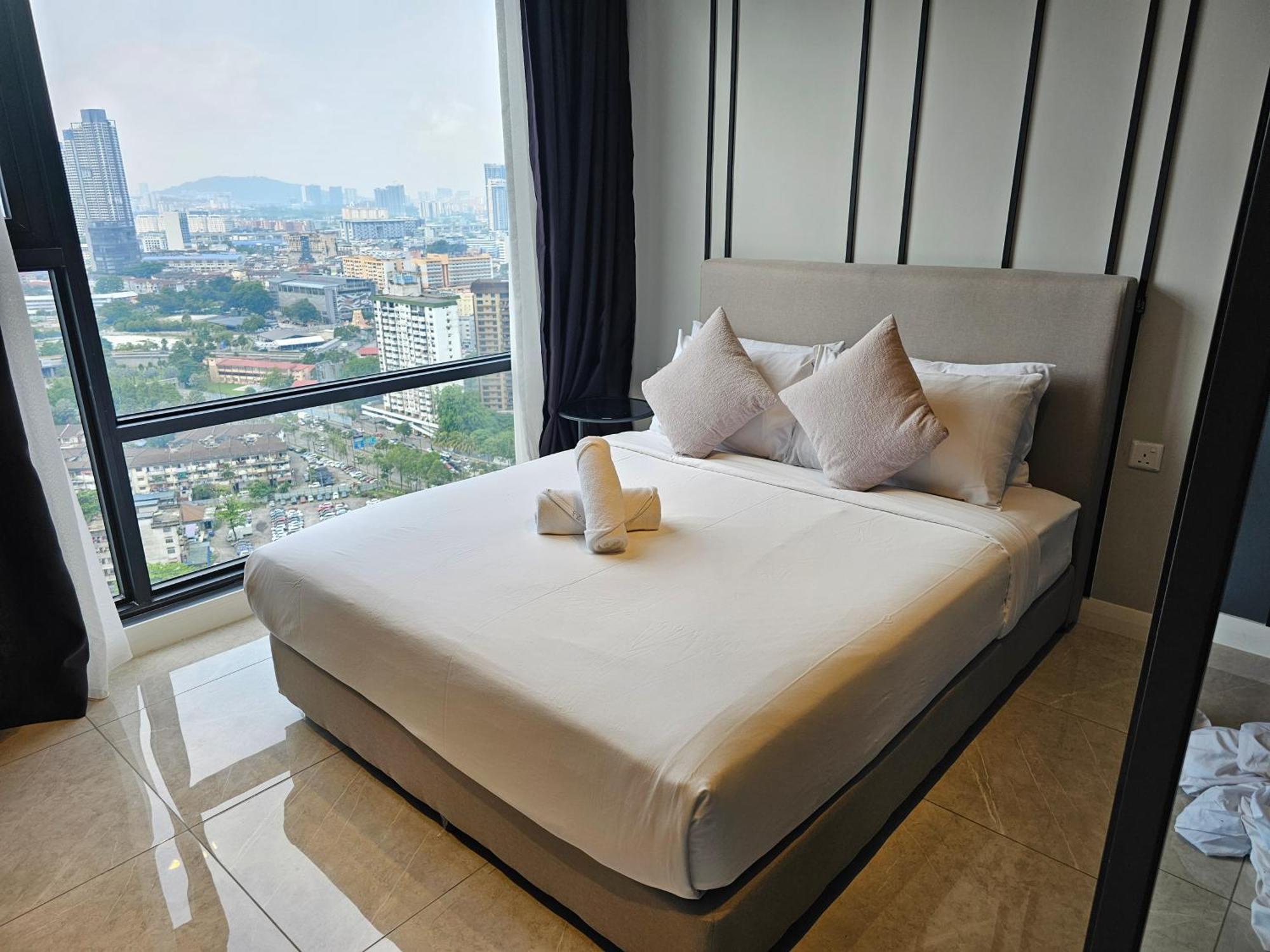 쿠알라룸푸르 Axon Infinity Pool Kl 아파트 외부 사진