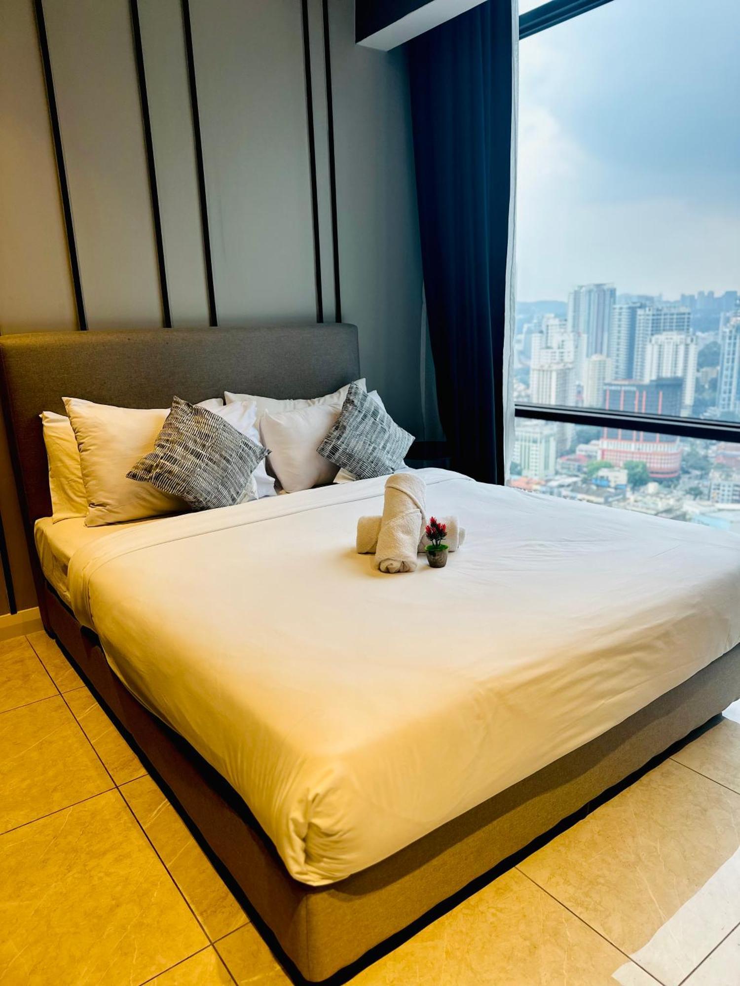 쿠알라룸푸르 Axon Infinity Pool Kl 아파트 외부 사진